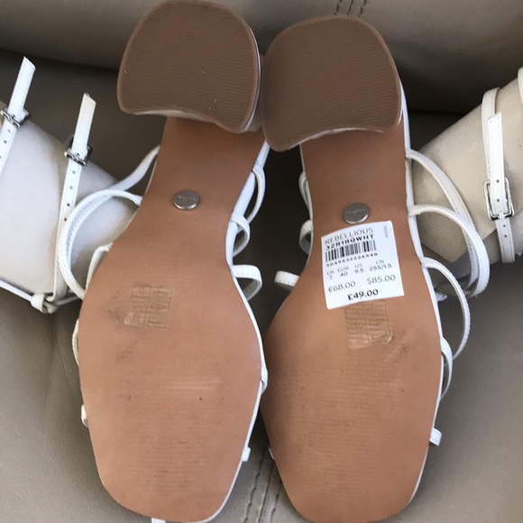 Cage sandals - Picture 3 of 4